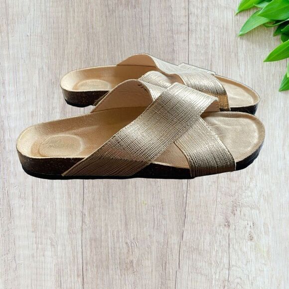 Western Chief Gold Metallic Cross Sandals size 11 - Picture 3 of 10